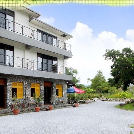 Stone House Homestay Yilan Esterno foto